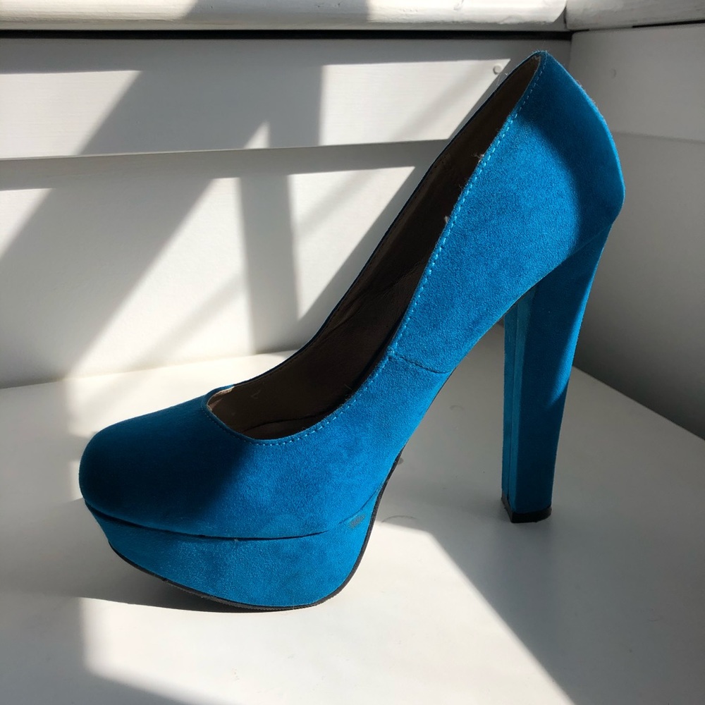 Faux Suede Platform Pumps